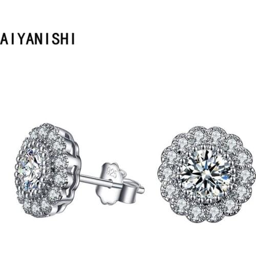 AIYANISHI Fashion 925 Sterling Silver Stud Earrings Halo Roud Silver Stud Earring for Women Wedding Engagement Party Lover Gifts