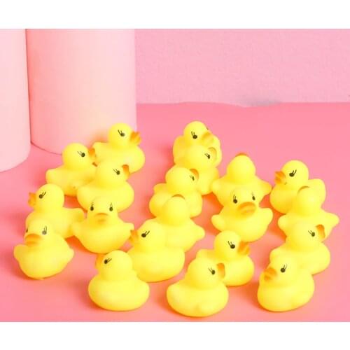 10pcs/lot Cute Baby Kids Squeaky Rubber Ducks Bath Bathe Room Water Fun Game Playing Newborn Boys Girls Toys for Children