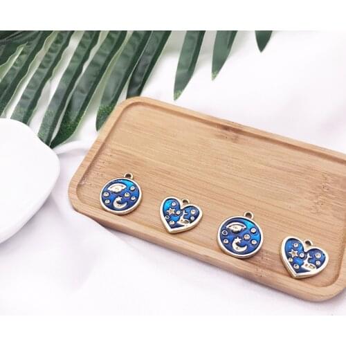 10pcs/pack Blue Enamel Metal Moon Star Universe Charms Girls Women DIY Necklace Pendant Jewelry Accessory Findings XL526