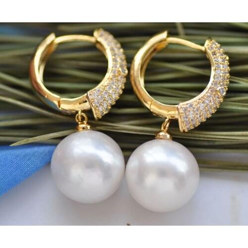 P7632 Luxurious 14mm Round White Edison Pearl Dangle Earring CZ