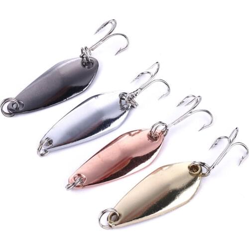 Hengjia 4pcs Mixed Color 3.5cm 3.5g Glitter Spoon Lure with Treble Hook Metal Lure for Bass Carp Fishing Tackle Wobbler
