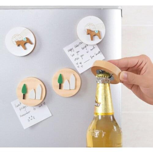 Solid wood Nordic style bottle opener refrigerator sticker open beer bottle opener open bottle opener suction magnet magnetic