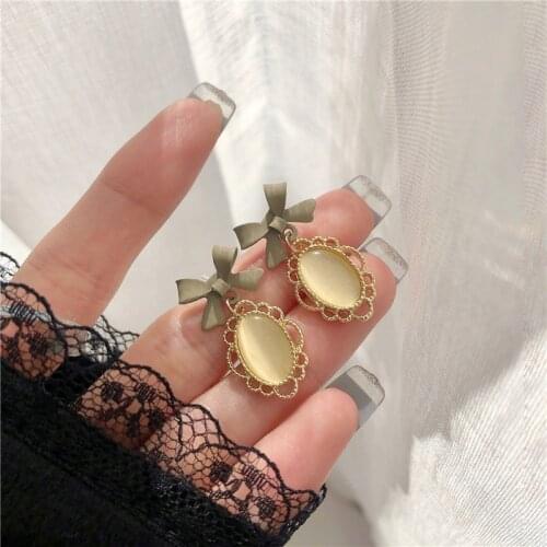 Bowknot Is Opal Stud Earrings Retro Fashion Elegant Geometric Earrings Woman Jewelry Gifts Party Accessories Wholesale