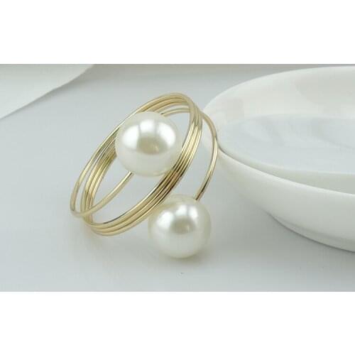 4pcs/lot new pearl napkin buckle, silver hoop hotel party table decoration napkin rings, napkin circle