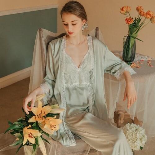 Pajamas Suit Ladies Sleepwear Spring Simple Leisure Pyjamas 3pcs Long sleeve Robe camisole Pajamas INS Fashion Women