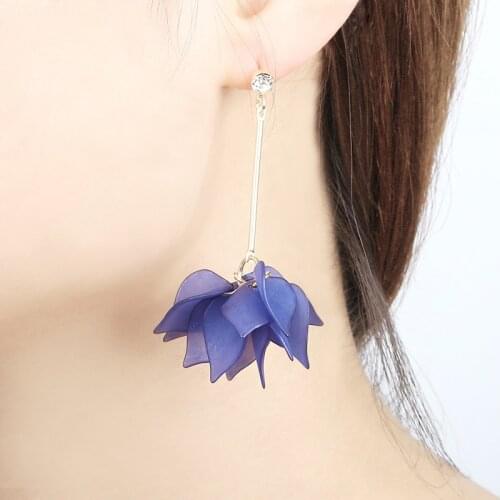 Korean Long Tassel Earing Flower Petal Leaves Stud Earrings For Women Fresh Zircon Pink White Blue Yellow Earring Oorbellen Gift