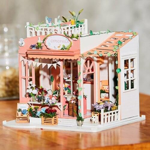 Doll House Accessories Wooden Miniature Dollhouse Furniture Kit with LED Toys for Children Case de boneca Birthday Gift