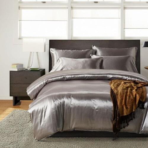 Qmang Decor Silk Bed Linen