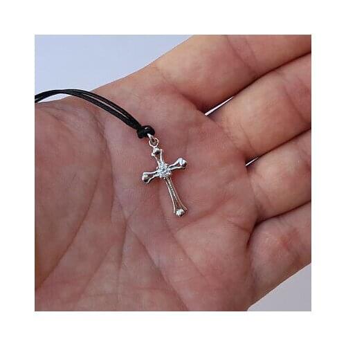 Diamond crucifix shape COLLANINA zircon point light leather SILVER pm 99 S0443 sent from Italy