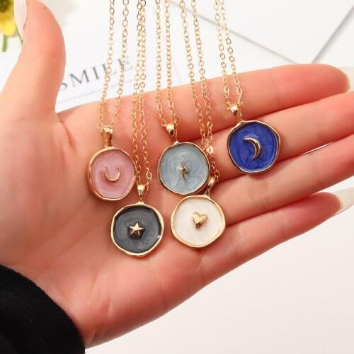 Minimalist Fashion Necklace Drop Oil Love Heart Moon Lightning Necklaces Elegant Cute Round Party Gift Jewelry For Women Girl