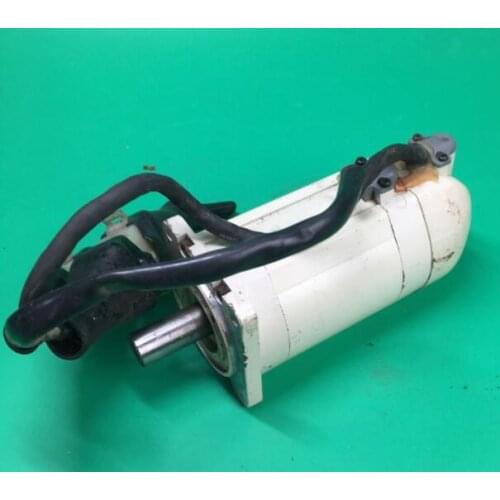 MSM042A7A servo motor , used in good condition . 80% appearance new , good working , free shipping