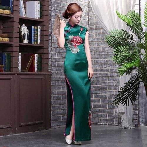Modern Chinese Fashion Dress Qipao Long Embroidery Cheongsam Green Oriental Style Party Dresses Plus Size Evening Gowns China