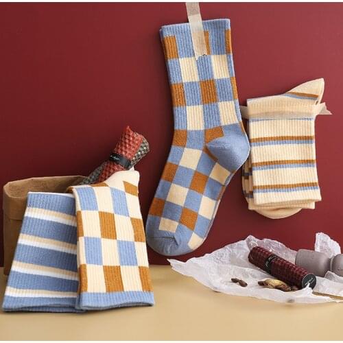Q 2021 New Womens Socks British Plaid Striped Socks Summer Comfortable Harajuku Patchwork Color Retro Long Socks Ladies Quality