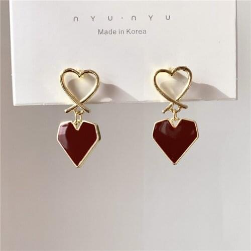 Sweet tender love earrings female geometric earring hollow out lovely women stud earrings jewelry fashion and personality