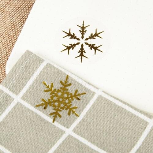 120pcs 3.5cm Christmas stickers snow gift box sealing sticker baking package cake box PVC Material Sealing Sticker Waterproof