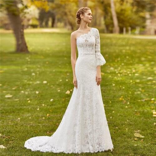 Romantic Boho Wedding Dresses Lace Asymmetrical Neckline French Sleeves Elegant Women Ceremony Mermaid Bridal Gowns