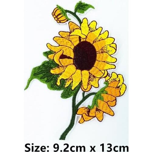 5pcs/lot Fashion Sunflower fabric patches Embroidery Iron On patches Applique Clothes plants sticker DIY Applique