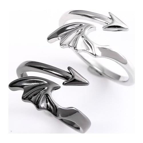 New hot selling accessories punk style titanium brass Gothic evil vampire King Open ring Halloween set ring two outfit