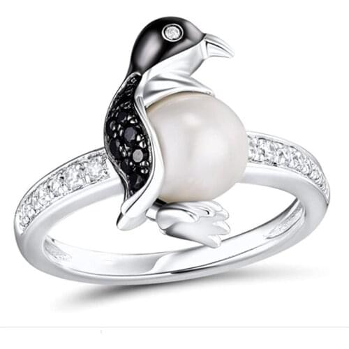 Cute Penguin Pearl Crystal Animal Ring For Women Wedding Engagement Jewelry Female Hand Accessories