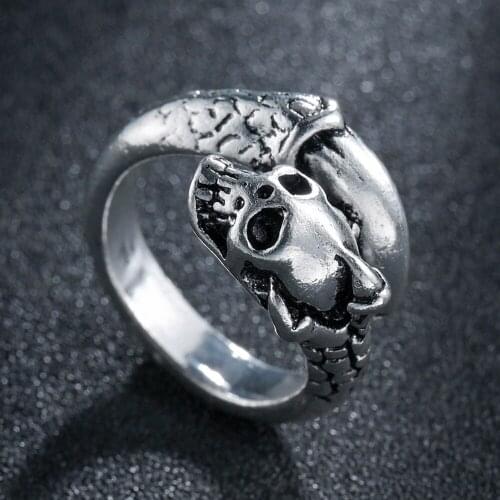 Cool Dragon Claw Skull Ring for Men Boys Punk Rock Stainless Steel Biker Ring Male Gothic Jewelry Creativity Gift Wholesale