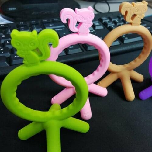 Silicone Teether Chew Charms Newborn Kids Teething Toys Baby Teethers Toy Cut Cat Pendant Necklace Accessory