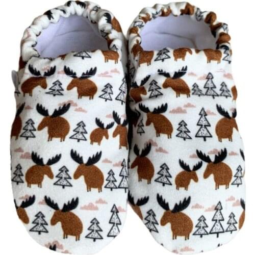 Unisex baby shoes first shoes baby walker toddler first walker baby girl and boy soft sole baby shoes knit booties anti slip