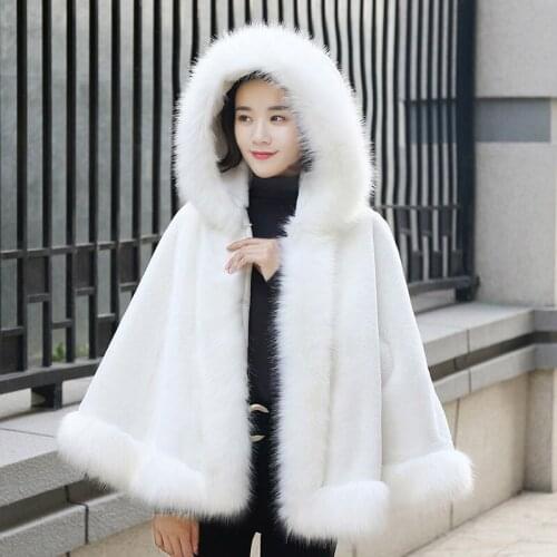 Shawl Fur Coat With Hoods Women Winter Jackets Fashion Faux Fox Fur Warm Cloak Hooded Outerwear Autumn Casaco Feminino f1112