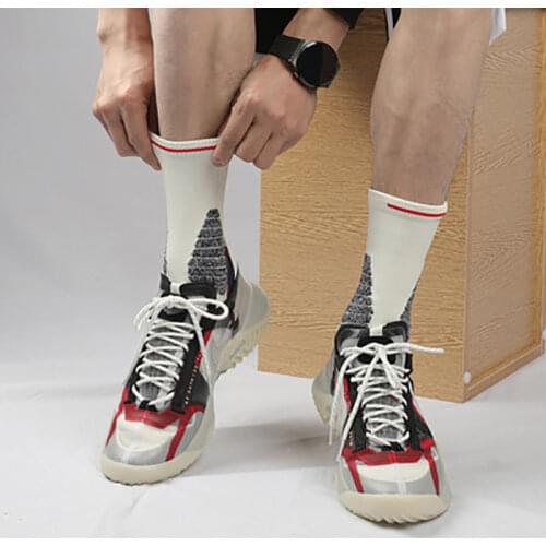 High Quality New Men Outdoor Sports Elite Basketball Socks Men Cycling Socks Compression Socks Cotton Towel Bottom Mens Socks
