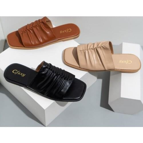 2021 Trendy Pleated Open-toe Slippers For Women With Comfortable Soft Soles And Flat Heels Handmade Shoes In 3 Colors Available