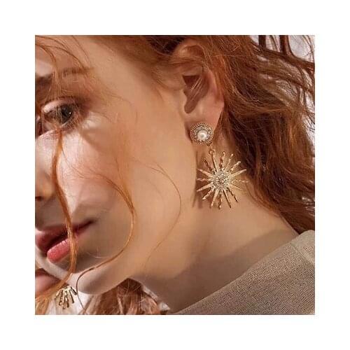LEADERBEADS Womens Korean Gold Punk Metal Earrings Sunflower Exaggerated Earrings Statement Ladies Crystal Party Jewelry