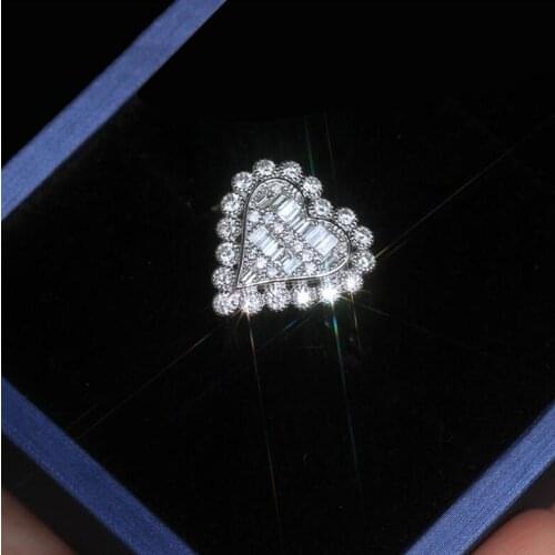 Hainon Fashion Luxury Big Crystal Heart Shaped Wedding Rings Womens Zircon Engagement Rings Glamour Jewelry