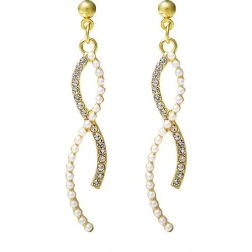 New Earrings Fashion Jewelry Wrong Crystal Imitation Pearl Versatile Temperament Earrings Wholesale Earrings For Women