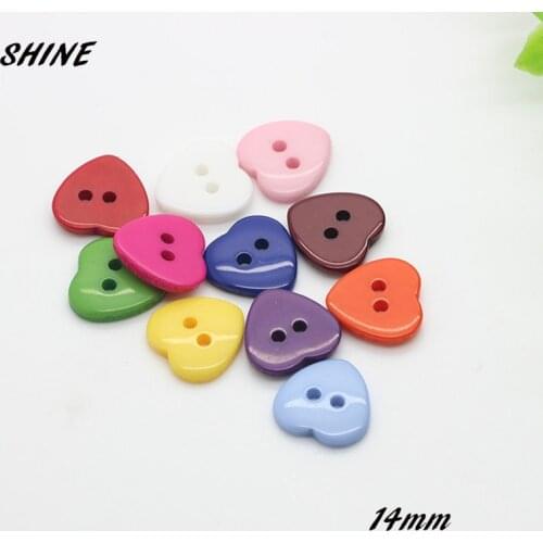 30PCs Resin Sewing Buttons Scrapbooking Heart Multicolor Two Holes Pattern Costura Botones decorate bottoni botoes 14mm D133R9