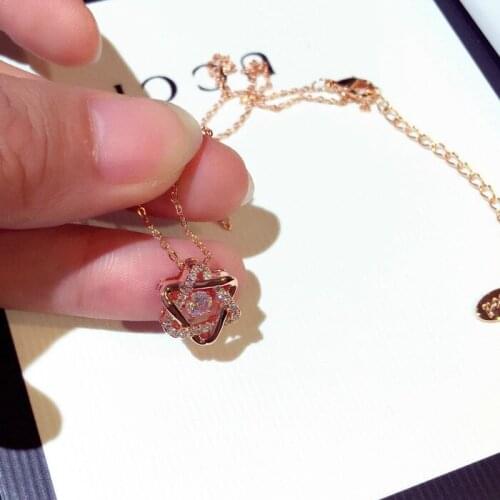 New Fashion Simple and Beautiful Zircon Six-pointed Star Temperament Female Wild Clavicle Short Necklace Female Girlfriend