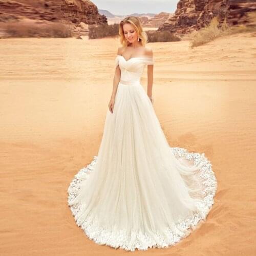 Off The Shoulder Wedding Gowns Appliques Wedding Dresses With Sashes Tulle Sweep Train vestido de noiva Bridal Gowns