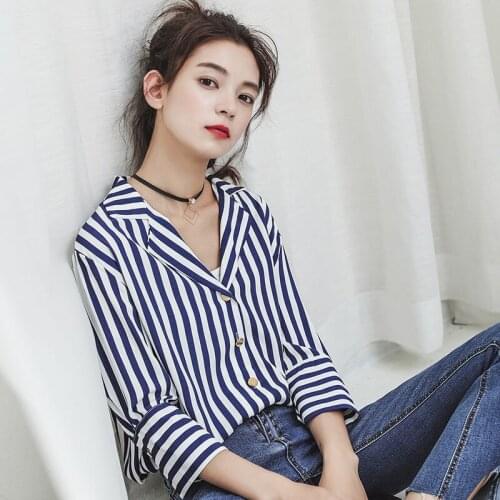 Women Spring Summer Style Loose Blouses Shirts Lady Casual Striped Printed Notched Collar Half Sleeve Blusas Tops DD9136