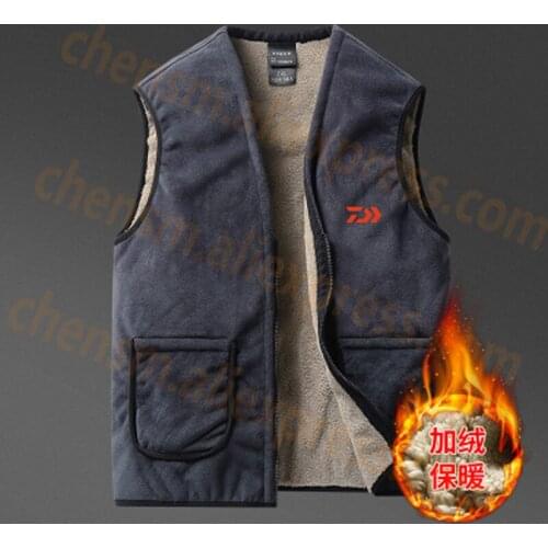 2019 DAIWA Fishing Vest Outdoor Sport Plus Size Hooded Men Fishing Shirts Autumn Winter Keep Warm Man Reversible Fishing Clothes