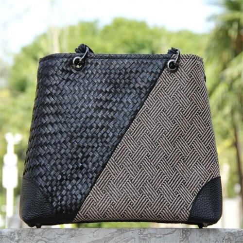 30x23CM New Handmade Straw Bag Thai Rattan Straw Bag Seaside Vacation Beach Bag Woven Women Handbag Rattan Bag a6105