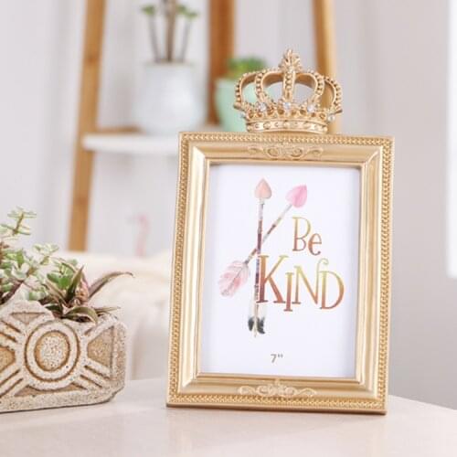 Creative Gift of European Resin Crown Frame for Home Decoration Photo Frame Picture Desktop Ornament Gifts for Children