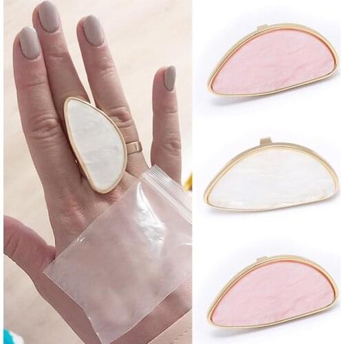 1Pc Pink And White Simple Exquisite Oval Resin Rings Acetate Plate Adjustable Acrylic Geometric Women Jewelry Gifts Prom