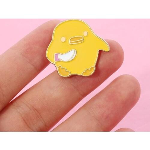 Cartoon Cute Animal Bad Little Yellow Duck Brooch Creative Badge Circular Knife Pink club Enamel Pins Fashion Female Student