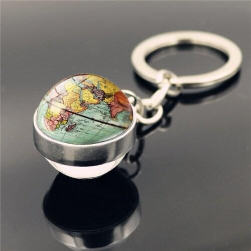 World Map Keychain Wholesale Vintage Double Sided Glass Ball Pendant New York KeyChain Key Ring Holder for Men Women Gift