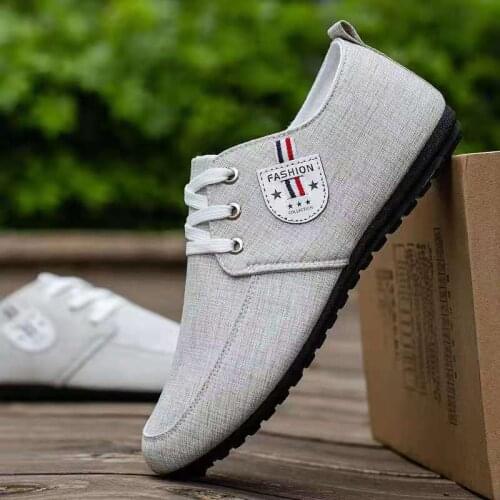 Loafers Solid Color Breathable Mens Driving Shoes Spring And Autumn New Non-Slip Mens Canvas Shoes British Casual Sports Shoes