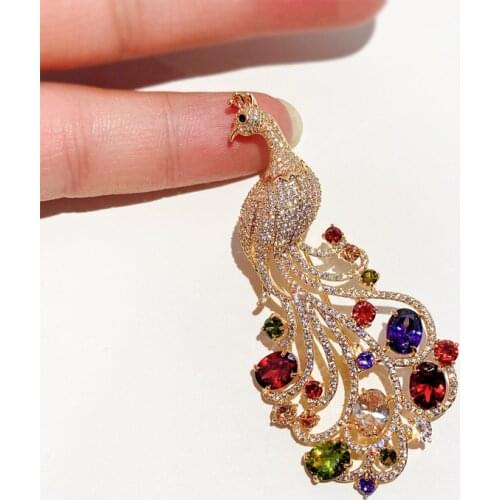 Fashion Peacock Brooch Pin Female Corsage Suit Jacket Pin Luxury Colorful Cubic Zirconia Animal Brooches Shawl Scarf Accessories