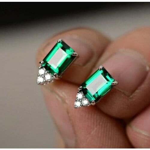 Exquisite Square Green Crystal Stud Earrings Fashion Cocktail Party Womens Earrings Birthstone Earrings Wedding Jewelry