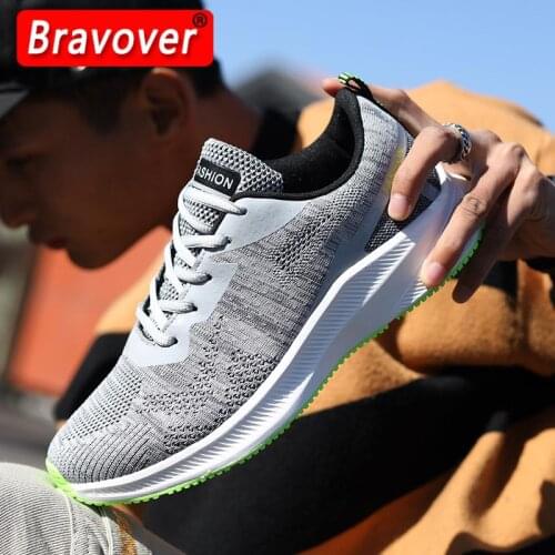 Mens Running Shoes Breathable Mesh Fashion Sneakers Male Lightweight Outdoor Training Shoes Gym Workout Sports Shoes