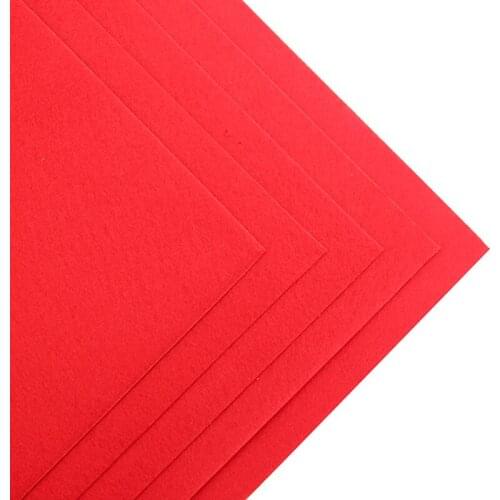 High Quality Pure Color 100% Polyester Nonwoven Felt Fabric DIY Felt Fabric Pack For Flower Bag Doll 1.0MM Thick 30x30 CM