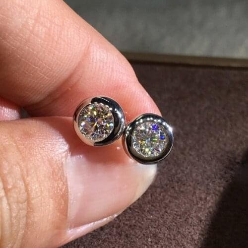 CHARLINLIOL Women's Gold Earrings