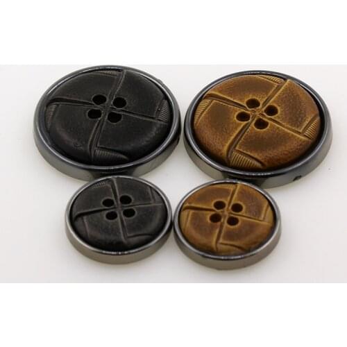 Free shipping 10PCS/LOT coffee black 4-Holes round Button resin button plastic overcoat buttons sewing accessory scrapbooking