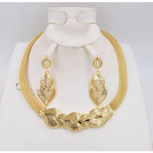 NEW High Quality Ltaly 750 Gold color Jewelry Set For Women african beads fashion necklace set earring jewelry